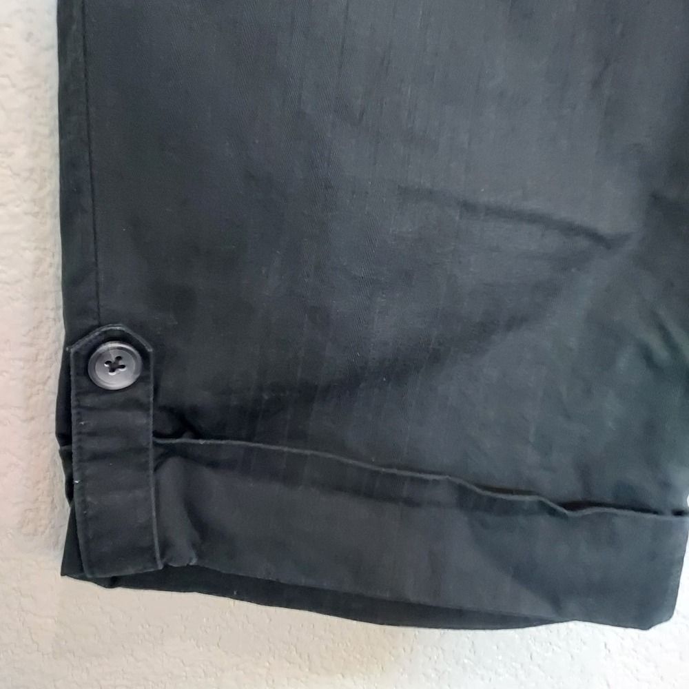 ⭐️5/$20 Carole Little Black Bermuda Shorts Size 6 - Picture 4 of 9